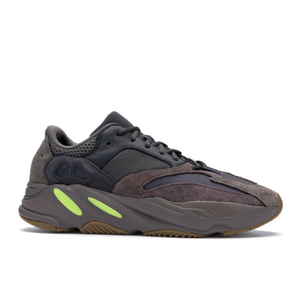 Yeezy 700 Mauve - CoolShop