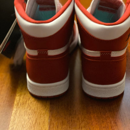 Jordan New Beginnings Pack Retro High 1 & Nike Air Ship (Size 8.5) - CoolShop
